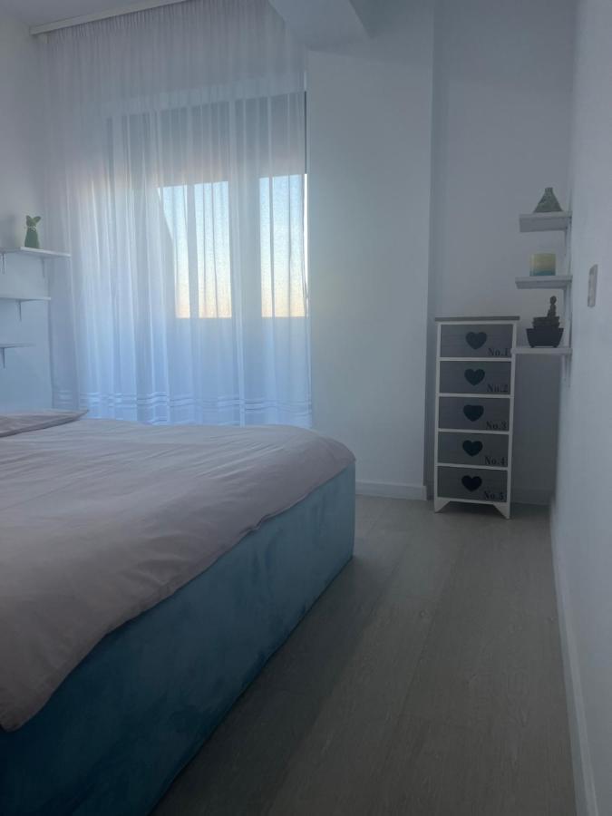 Panorama 901 Apartment Oradea Bagian luar foto