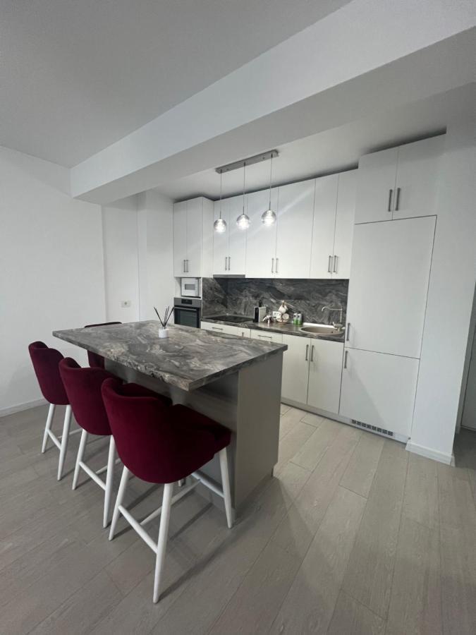Panorama 901 Apartment Oradea Bagian luar foto